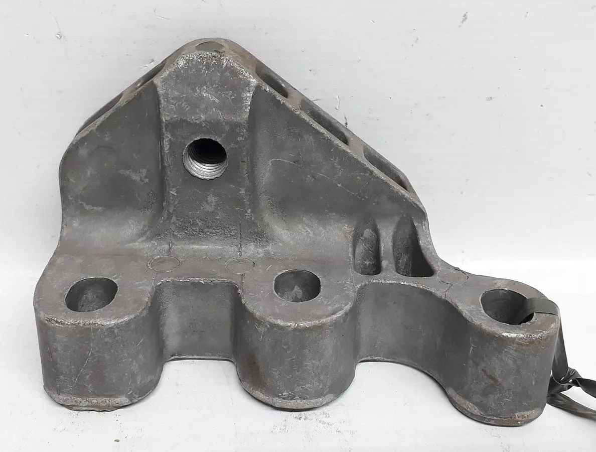 BASE MOTOR FOX, CROSSFOX, SPACEFOX, POLO 09-15 DER. CAP